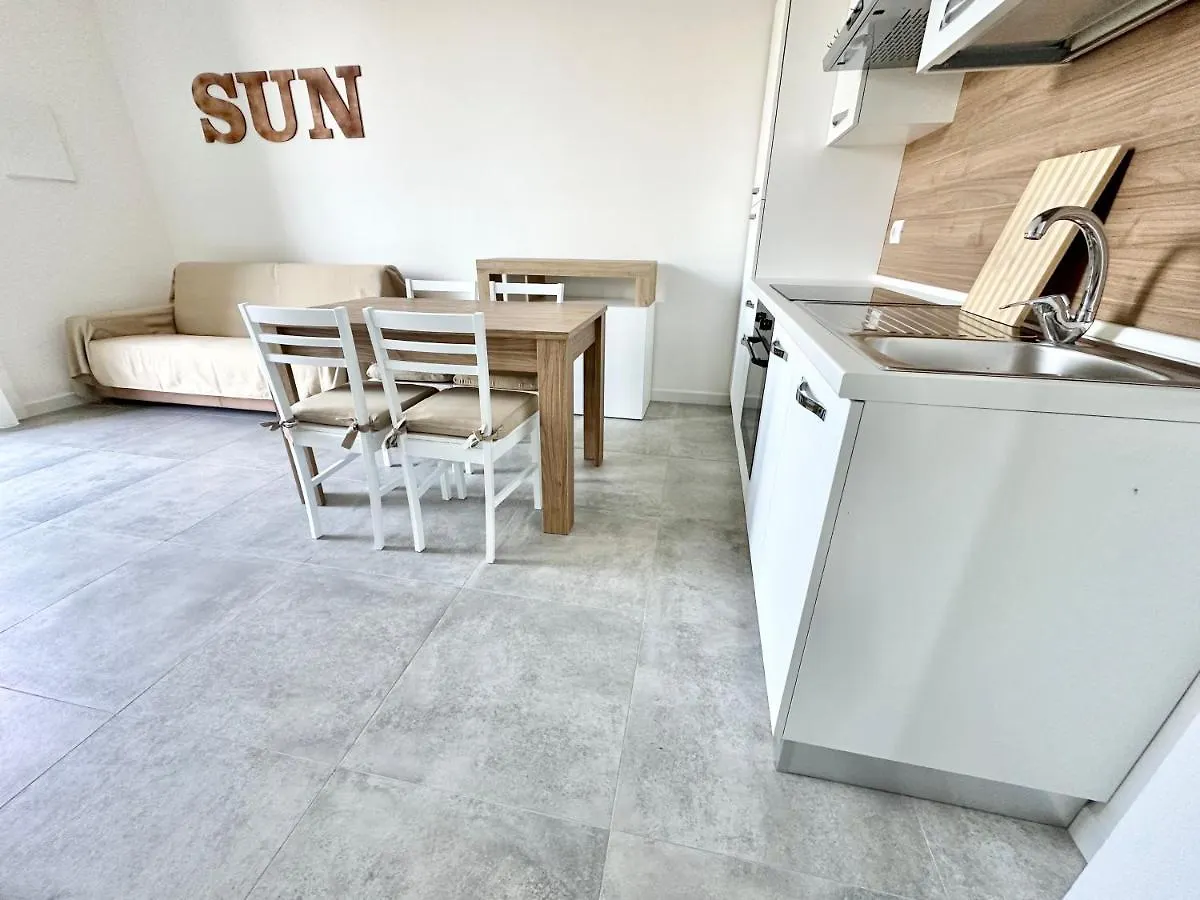 Lux Apartments Sun Follonica 0*,